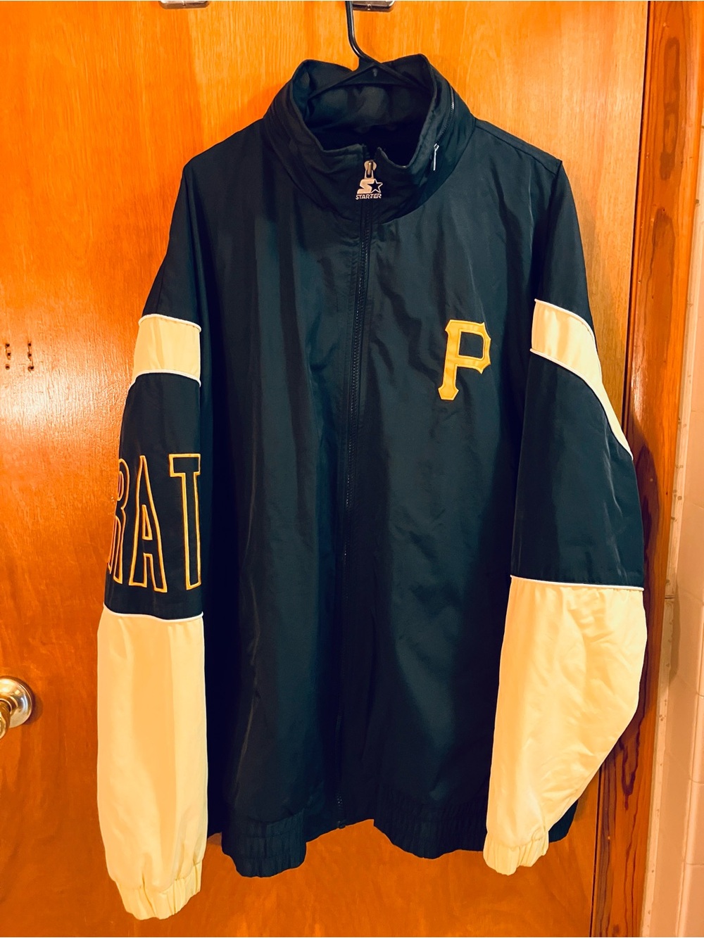 Starter Vintage Pittsburgh Pirates Men’s Full Zip Puffer Coat 3XL Poly/Ny Blend